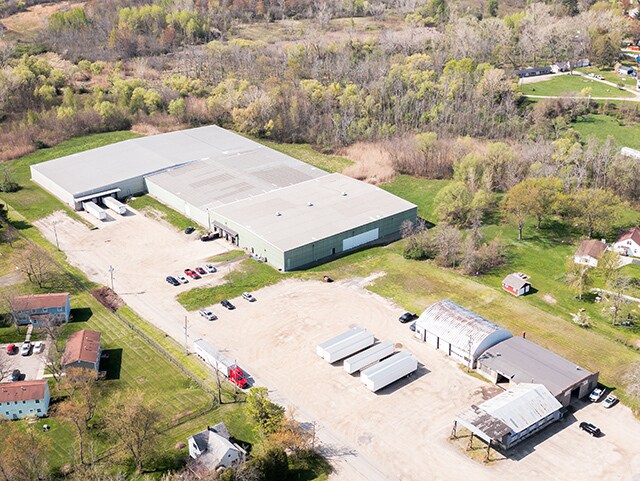 More Photos Of 211 W Point Ave, Dunkirk Warehouse For Lease