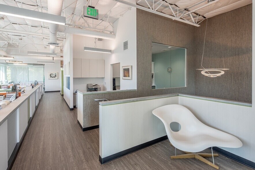 More Photos Of 9205 Research Dr, Irvine Loft Creative Space For Sale