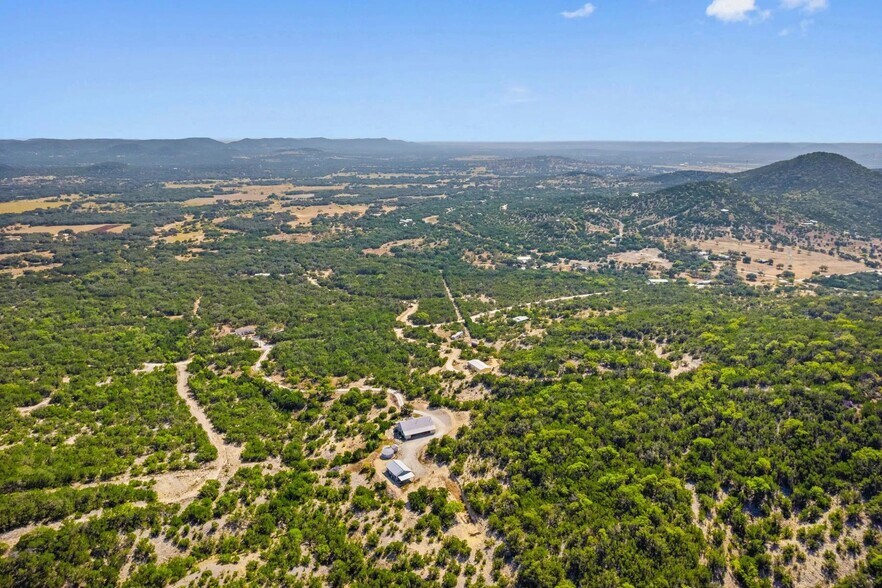 More Photos Of 603 Blessing Ln, Utopia Land For Sale