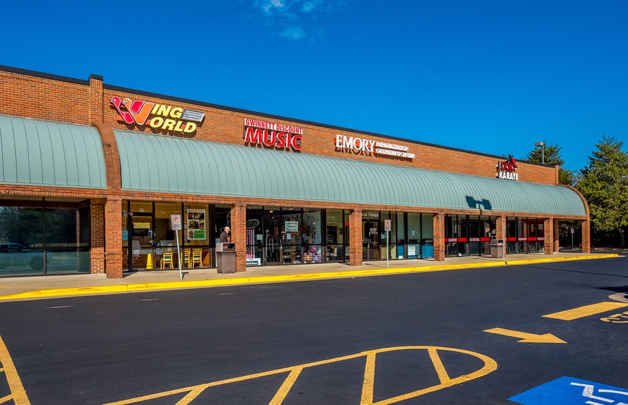 More Photos Of 2700 Braselton Hwy, Dacula Storefront For Lease