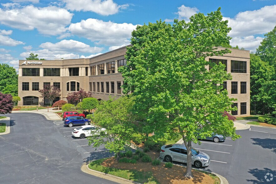 More Photos Of 4100 Mendenhall Oaks Pky, High Point Office For Lease