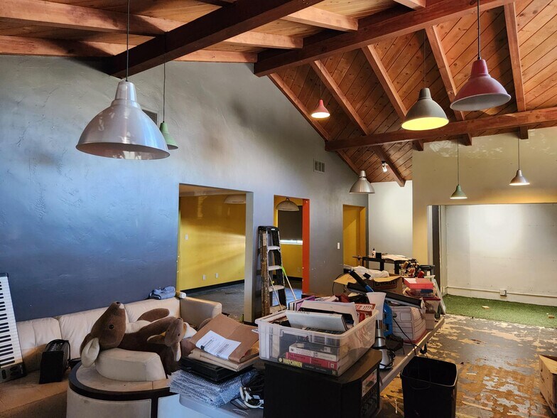 More Photos Of 548-570 19th St, San Diego Medical For Sale