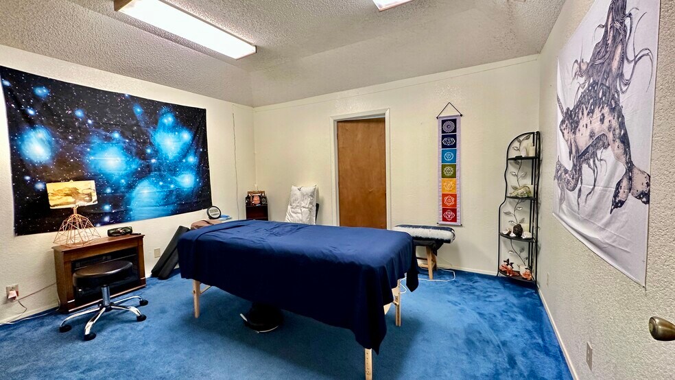 More Photos Of 115 Archer St, Jacksboro Office For Lease