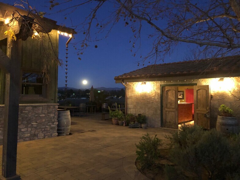 More Photos Of 40150 Barksdale Cir, Temecula Winery Vineyard For Sale