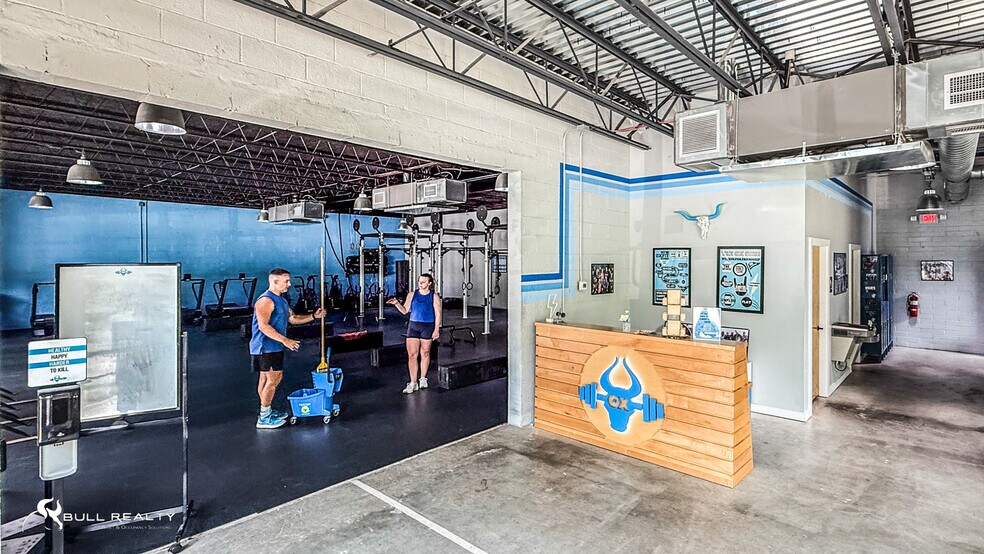 More Photos Of 1358 Glenwood Ave SE, Atlanta Freestanding For Sale