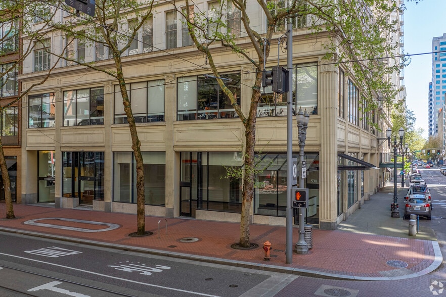 More Photos Of 520-538 SW 6th Ave, Portland Office For Lease