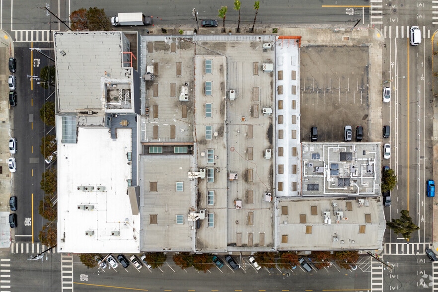 More Photos Of 520 3rd St, Oakland Unknown For Lease