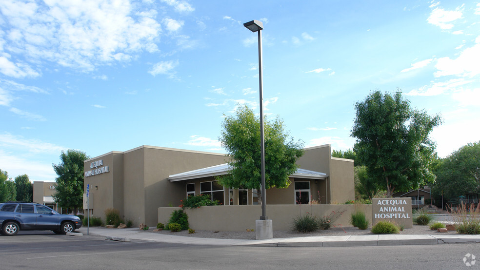 Primary Photo Of 3600 Calle Cuervo NW, Albuquerque Veterinarian Kennel For Sale