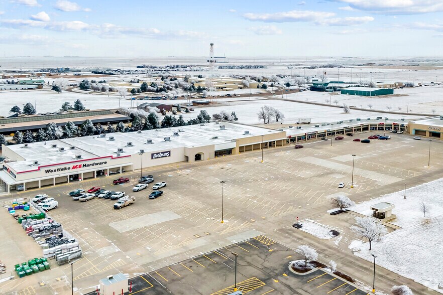 More Photos Of 1505-1601 Kansas Ave, Liberal Unknown For Lease