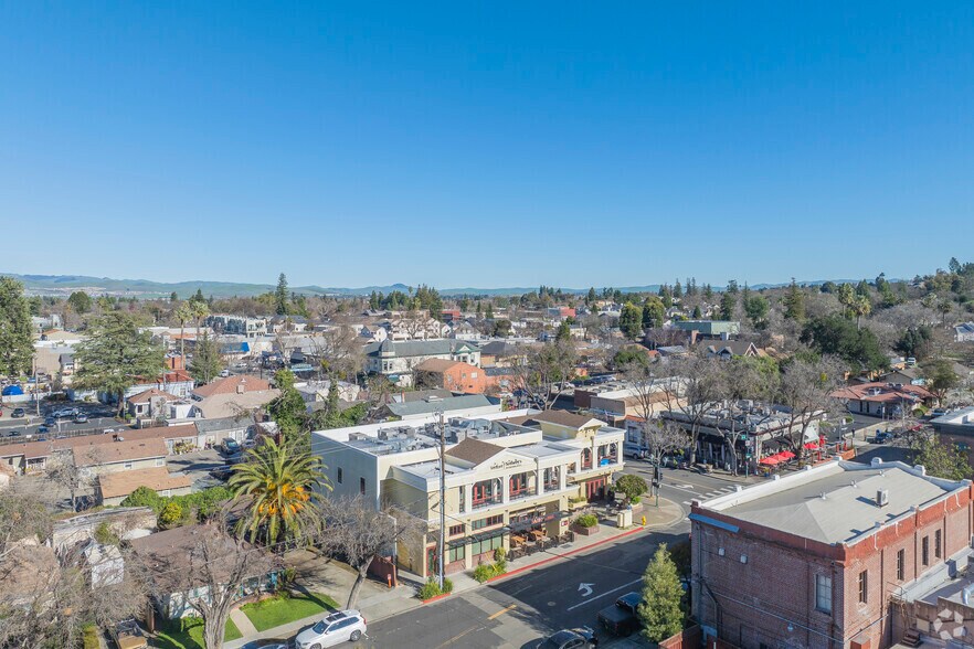 More Photos Of 511 Main St, Pleasanton Storefront Retail Office For Lease
