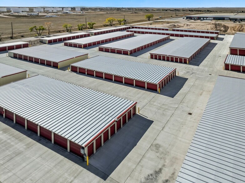 More Photos Of 1919 Wyott Dr, Cheyenne Self Storage For Sale