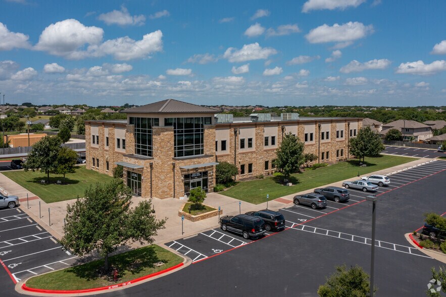 More Photos Of 4112 Links Ln, Round Rock Medical For Lease