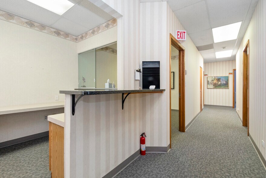 More Photos Of 500 Ashland Ave, Chicago Heights Medical For Sale