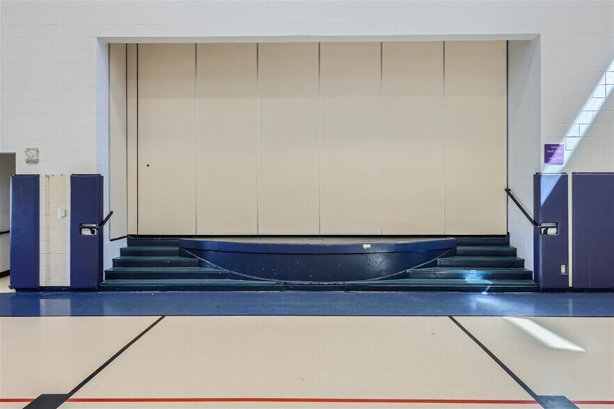 More Photos Of 801 Yosemite St, Denver Schools For Sale