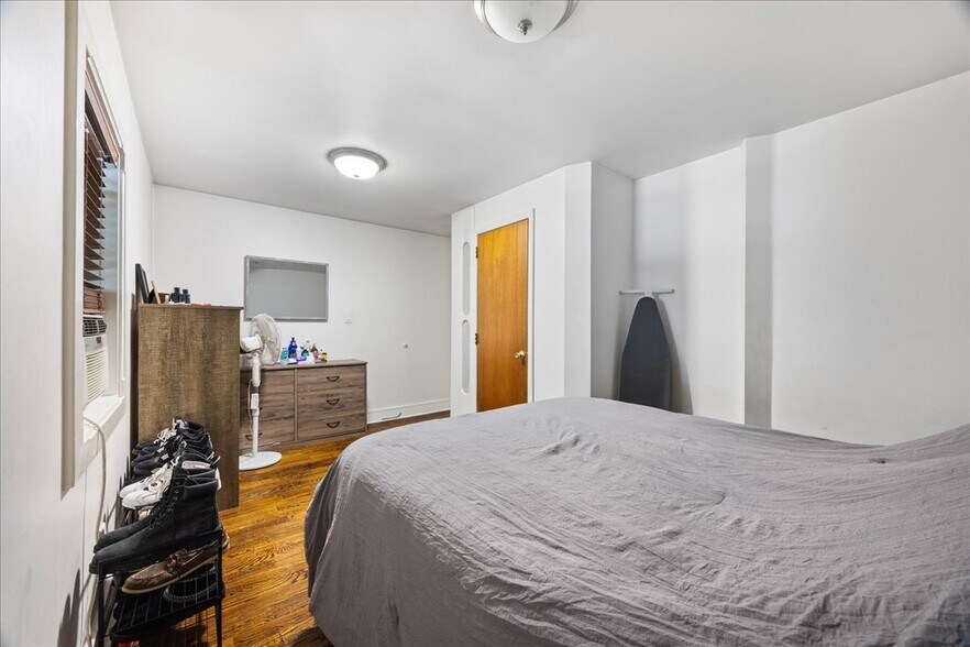More Photos Of 188 Beach 123rd St, Rockaway Park Apartments For Sale