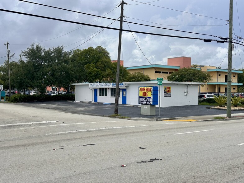 More Photos Of 624 W State Road 84, Fort Lauderdale Medical For Sale