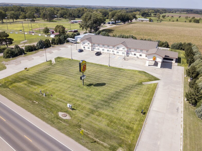 More Photos Of 305 Highway 183, Alma Hotel For Sale