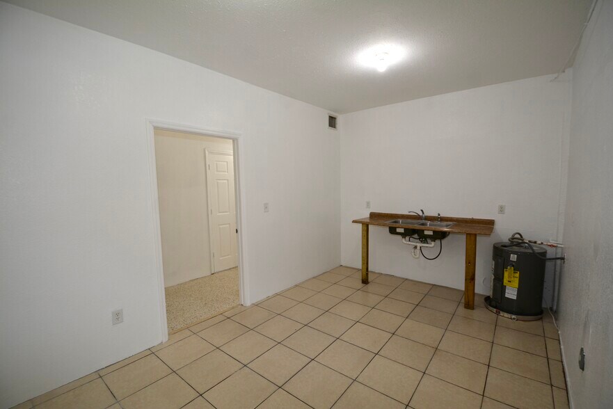 More Photos Of 5525 NW 7th Ave, Miami Loft Creative Space For Lease