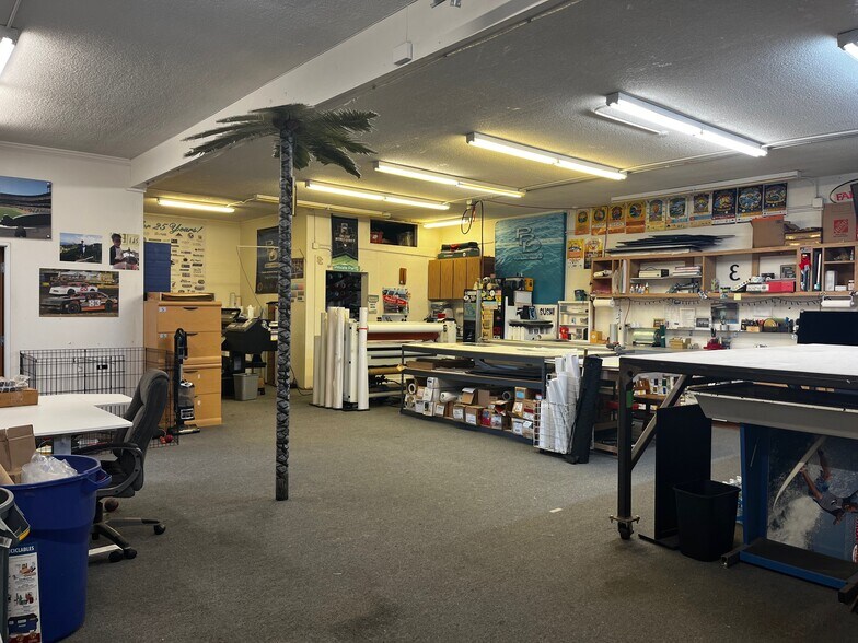 More Photos Of 3700 Portola Dr, Santa Cruz Storefront For Sale