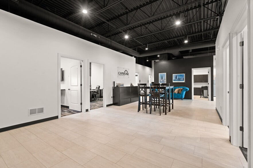 More Photos Of 1120 Lincoln Hwy, Schererville Freestanding For Lease