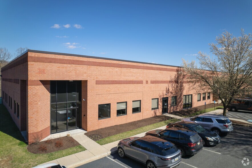 More Photos Of 12 Creek Pky, Boothwyn Industrial For Lease