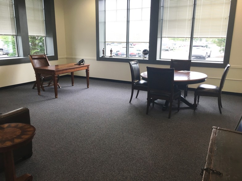 More Photos Of 540 Main St, Hyannis General Retail For Sale