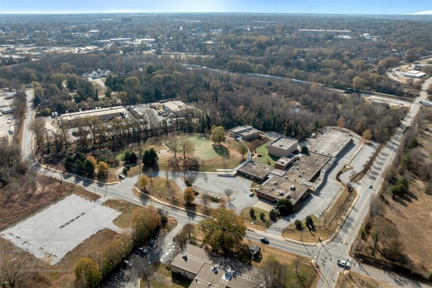 More Photos Of 1600 W Washington St, Greenville Land For Sale