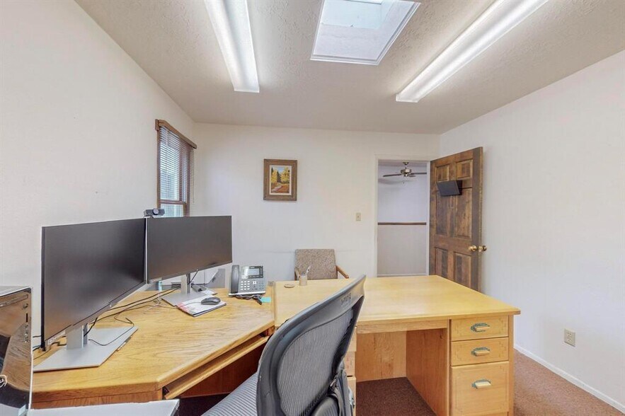 More Photos Of 1482 S Saint Francis Dr, Santa Fe Office For Sale