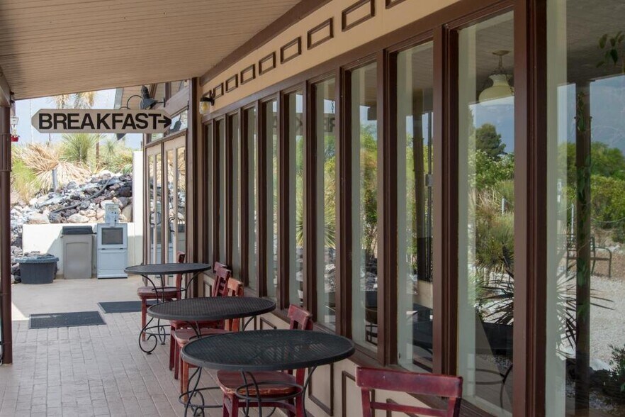 More Photos Of 781 AZ-80, Tombstone Hotel For Lease