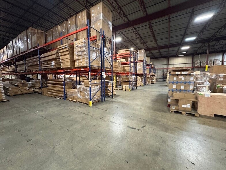 Primary Photo Of 90 Newfield Ave, Edison Warehouse For Lease