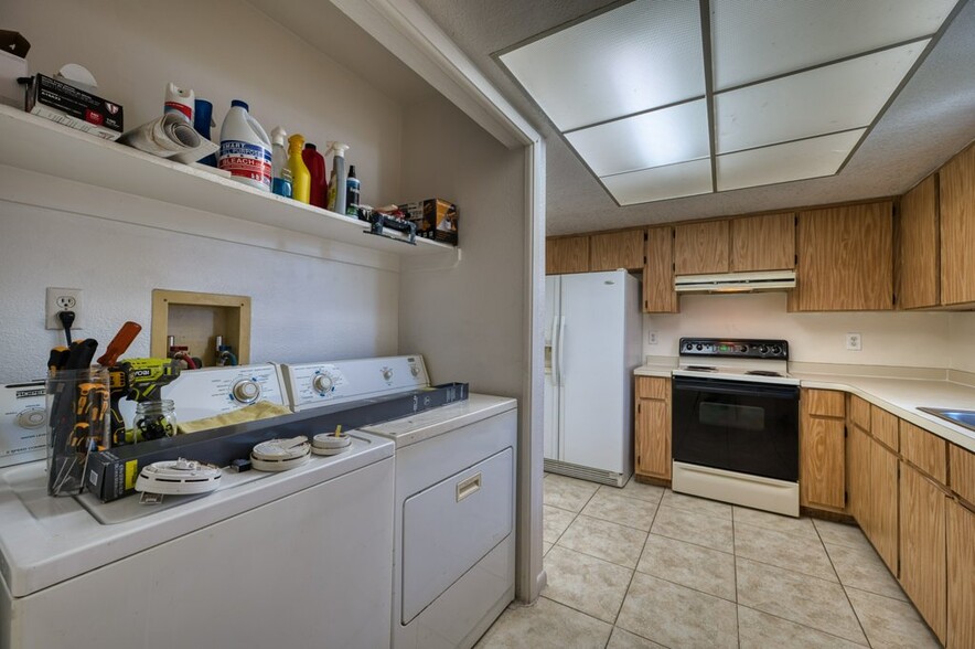 More Photos Of 25038 Harborview Rd, Port Charlotte Apartments For Sale