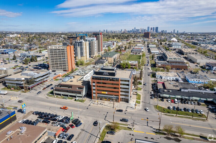 More Photos Of 222 58th Ave SW, Calgary Office For Sale
