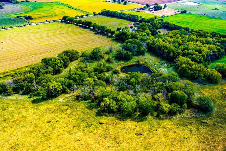 More Photos Of U.S. Hwy 59, Perry Land For Sale