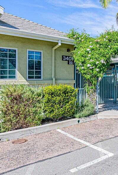 More Photos Of 3401 N Harbor Blvd, Fullerton Schools For Sale