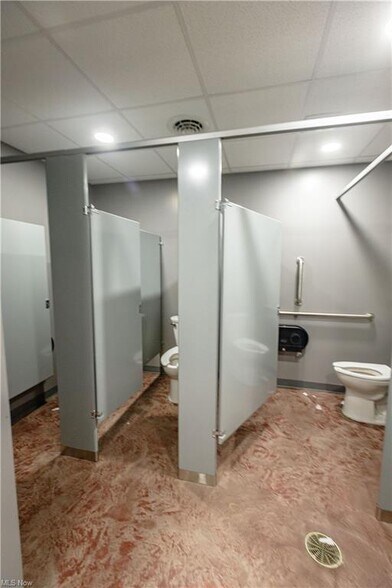 More Photos Of 592 6th St NW, Carrollton Bowling Alley For Sale