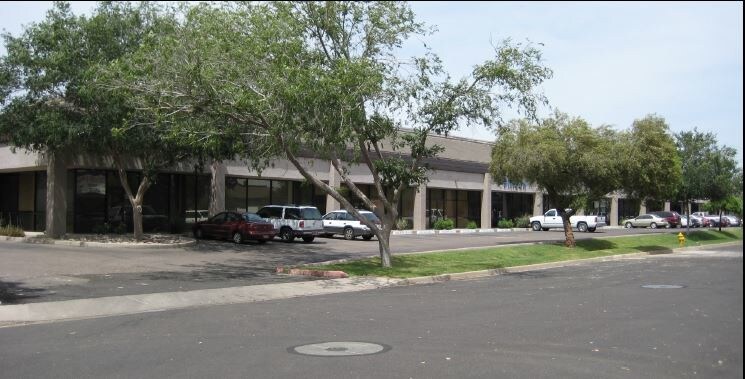 More Photos Of 3310-3334 W Flower St, Phoenix Warehouse For Lease