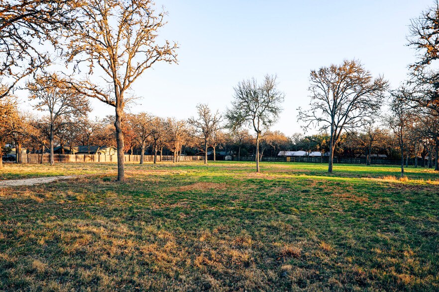 More Photos Of 1025 E Blanco Rd, Boerne Land For Sale
