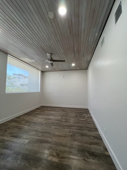 More Photos Of 721 NE 3rd Ave, Fort Lauderdale Office For Lease