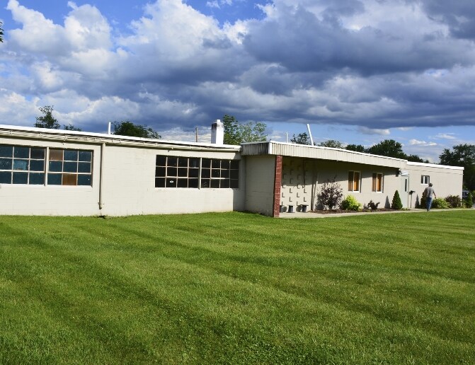 Primary Photo Of 63 Railroad Ave, Wallkill Warehouse For Sale