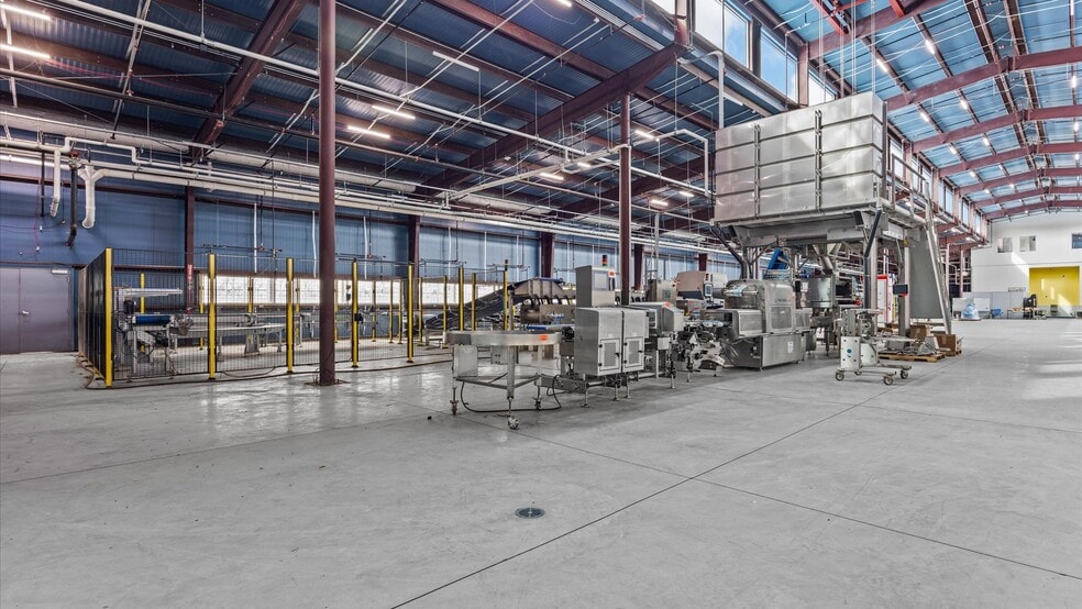 More Photos Of 584 County Road 331, Silt Distribution For Sale