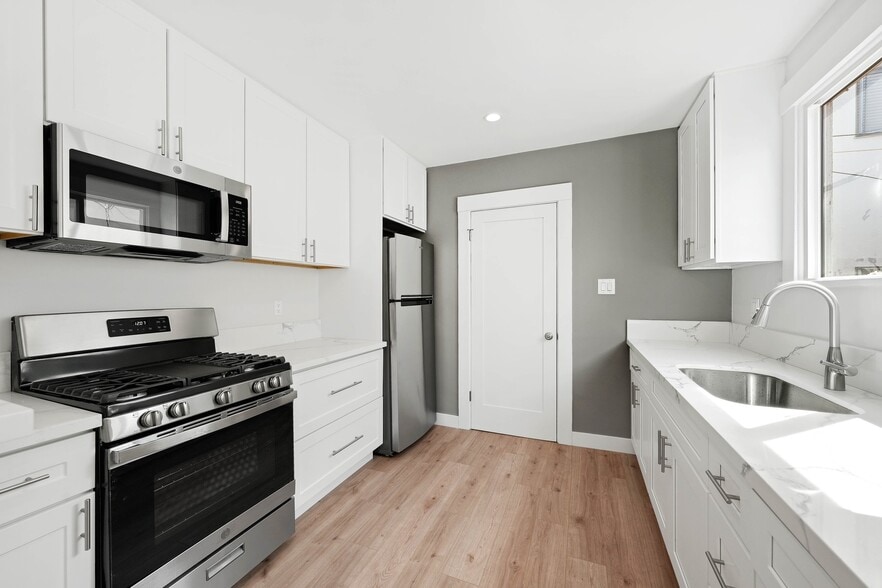 More Photos Of 522-532 Idaho Ave, Santa Monica Apartments For Sale