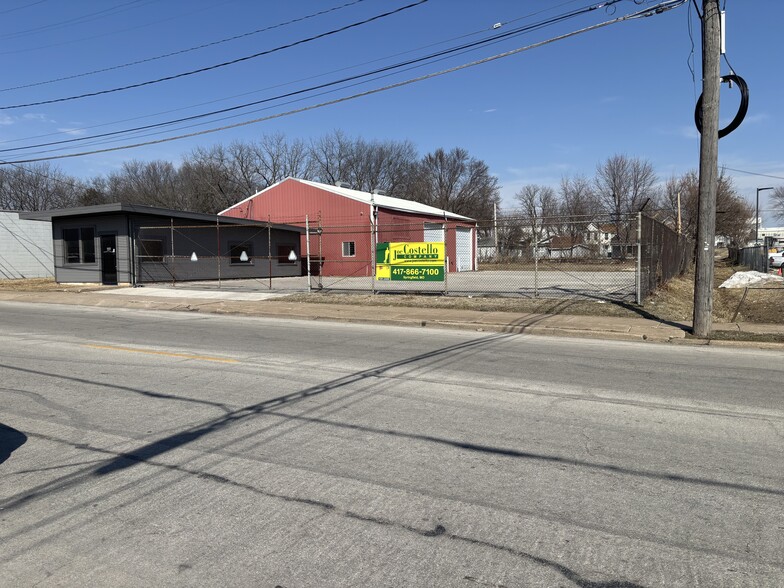 Primary Photo Of 1707 W College St, Springfield Warehouse For Sale