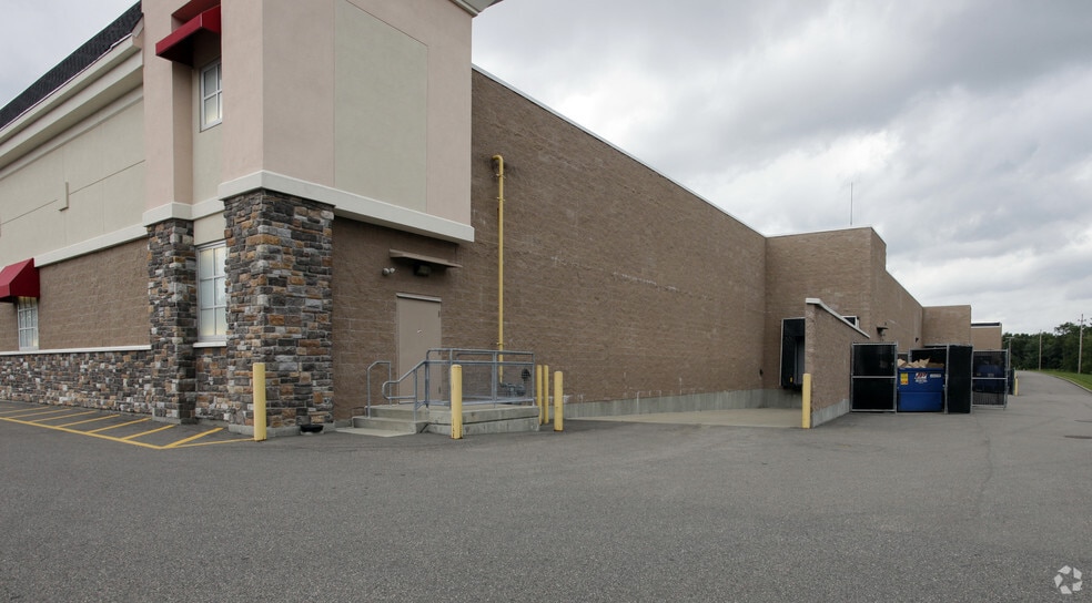 More Photos Of 280 School St, Mansfield Unknown For Lease