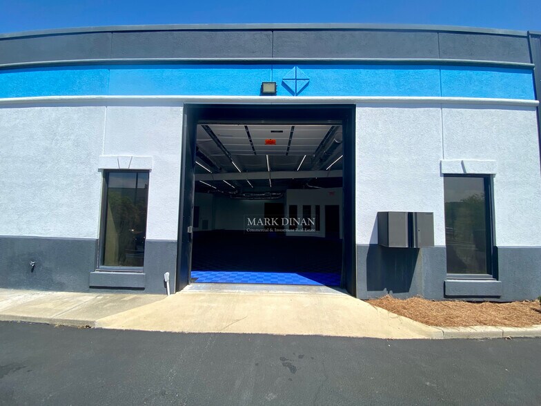 More Photos Of 102 Hilltop Dr, Pelham Medical For Lease