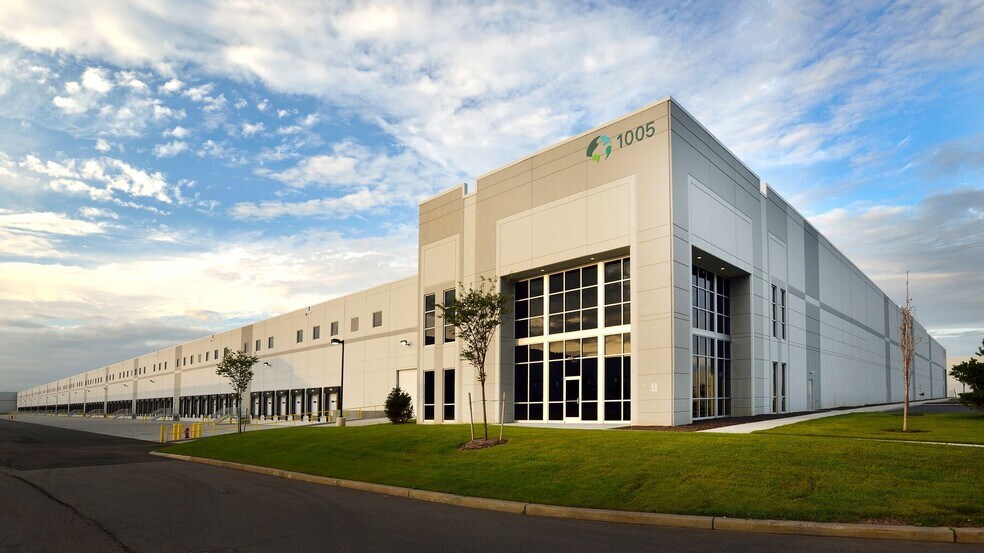 More Photos Of 1119 W Middlesex Ave, Port Reading Unknown For Lease