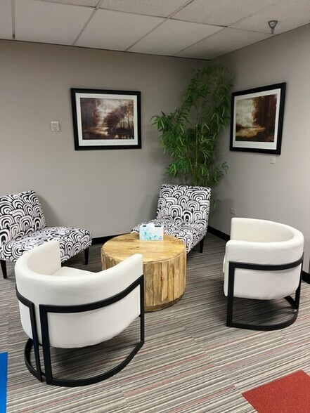 More Photos Of 6860 S Yosemite Ct, Englewood Office For Lease