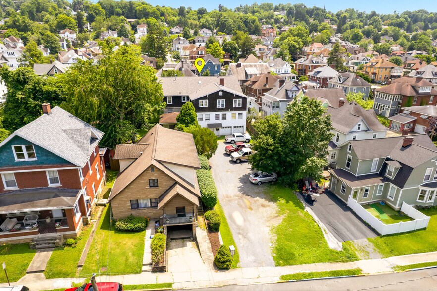More Photos Of 320 Watts St, Morgantown Apartments For Sale
