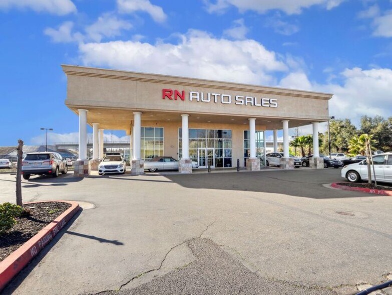 More Photos Of 7900 E Stockton Blvd, Sacramento Auto Dealership For Sale