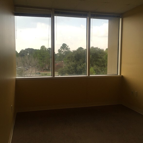 More Photos Of 3029 S Sherwood Forest Blvd, Baton Rouge Loft Creative Space For Lease