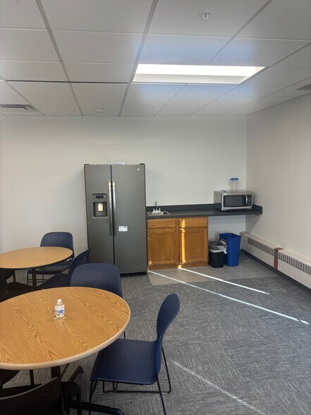 More Photos Of 9740 Grand Ave S, Minneapolis Office For Lease